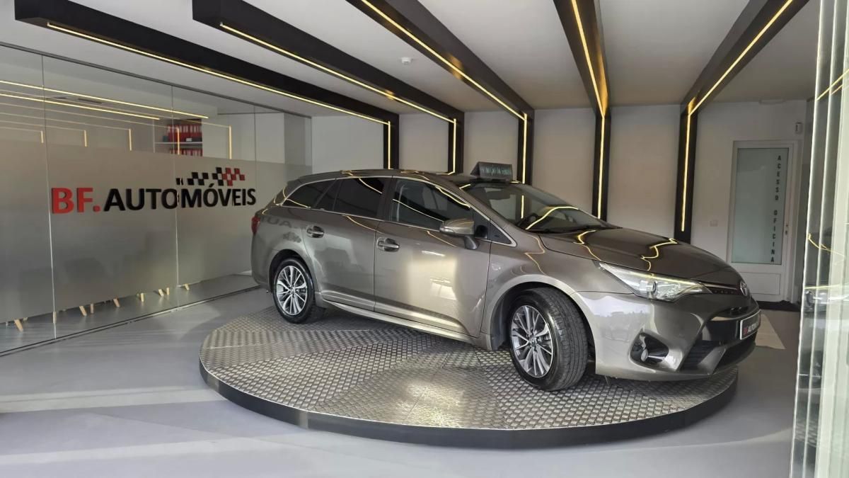 toyota-avensis-sw-2016-diesel-1995cc