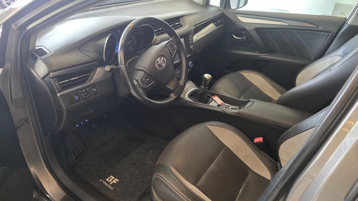 toyota-avensis-sw-2016-diesel-1995cc