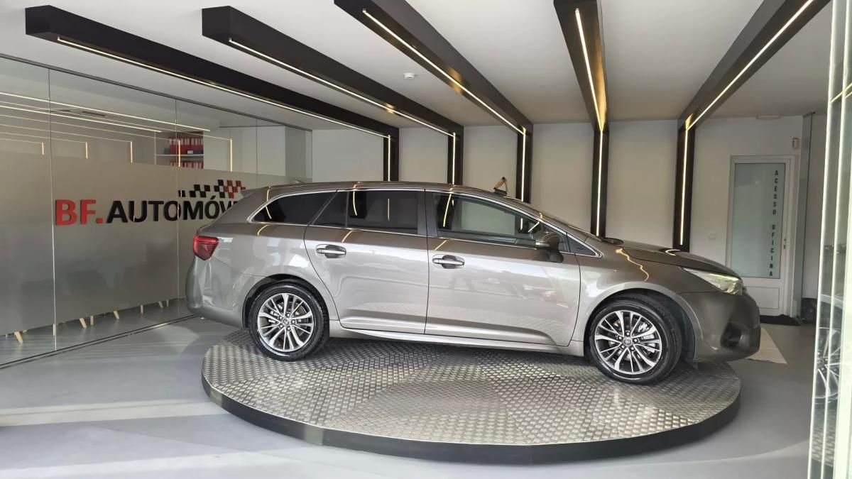 toyota-avensis-sw-2016-diesel-1995cc