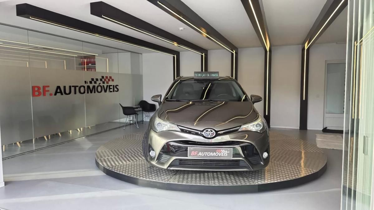 toyota-avensis-sw-2016-diesel-1995cc