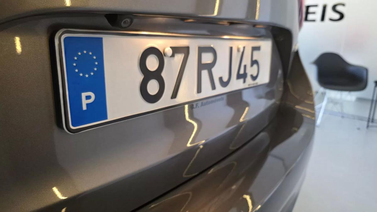 toyota-avensis-sw-2016-diesel-1995cc