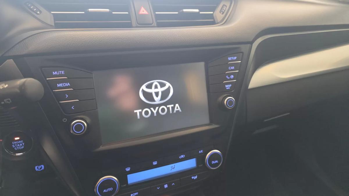 toyota-avensis-sw-2016-diesel-1995cc