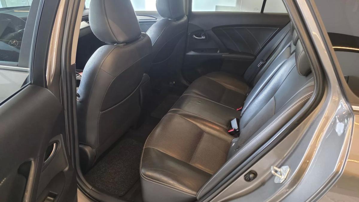 toyota-avensis-sw-2016-diesel-1995cc