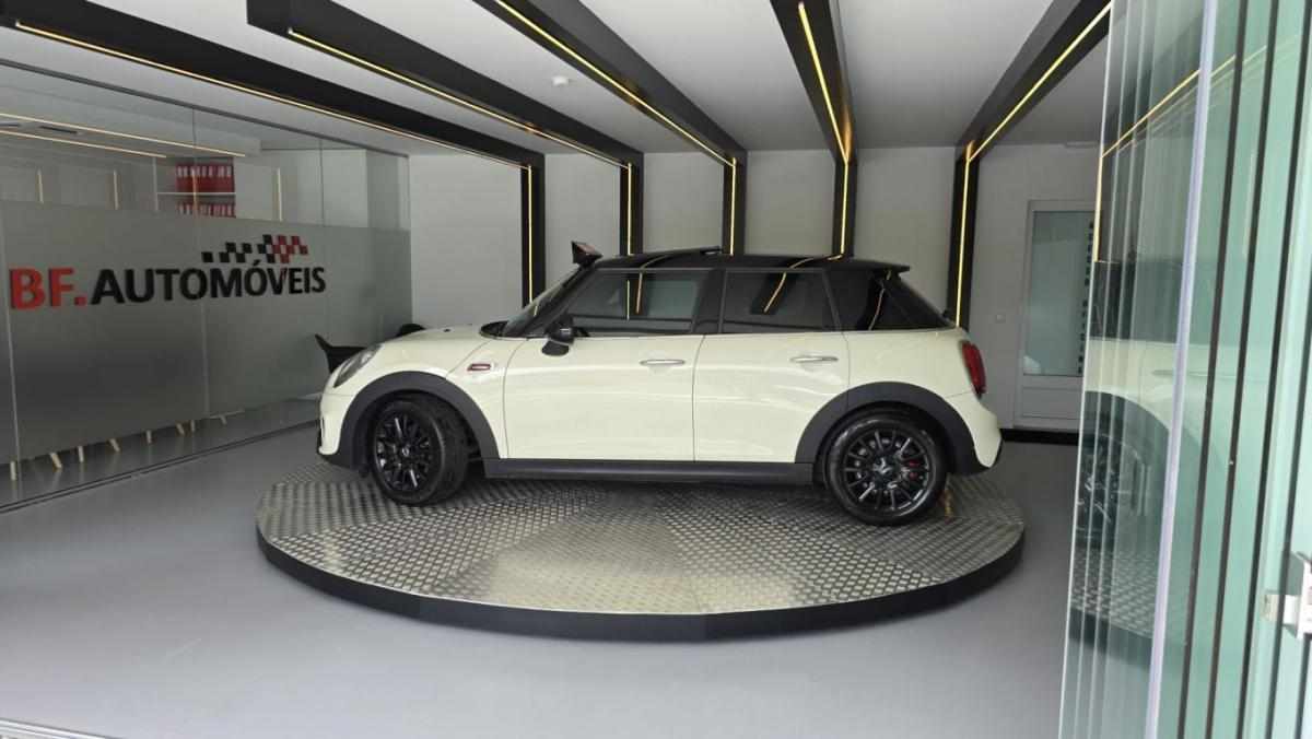 mini-one-2018-diesel-1496cc