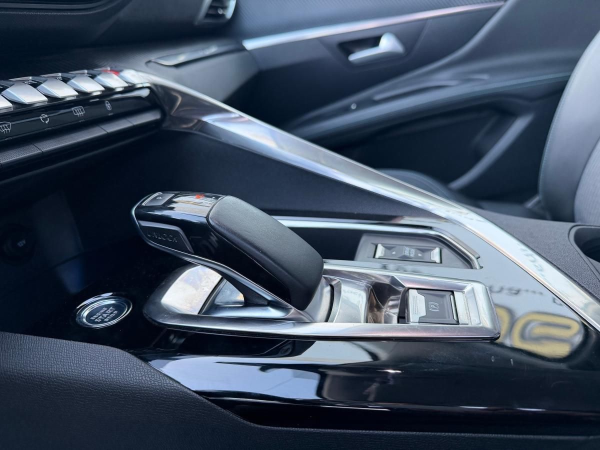 peugeot-3008-2021-hibrido-a-gasolina-1598cc