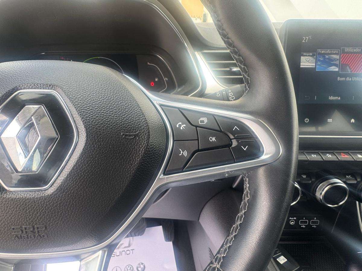 renault-captur-2022-hibrido-a-gasolina-1598cc