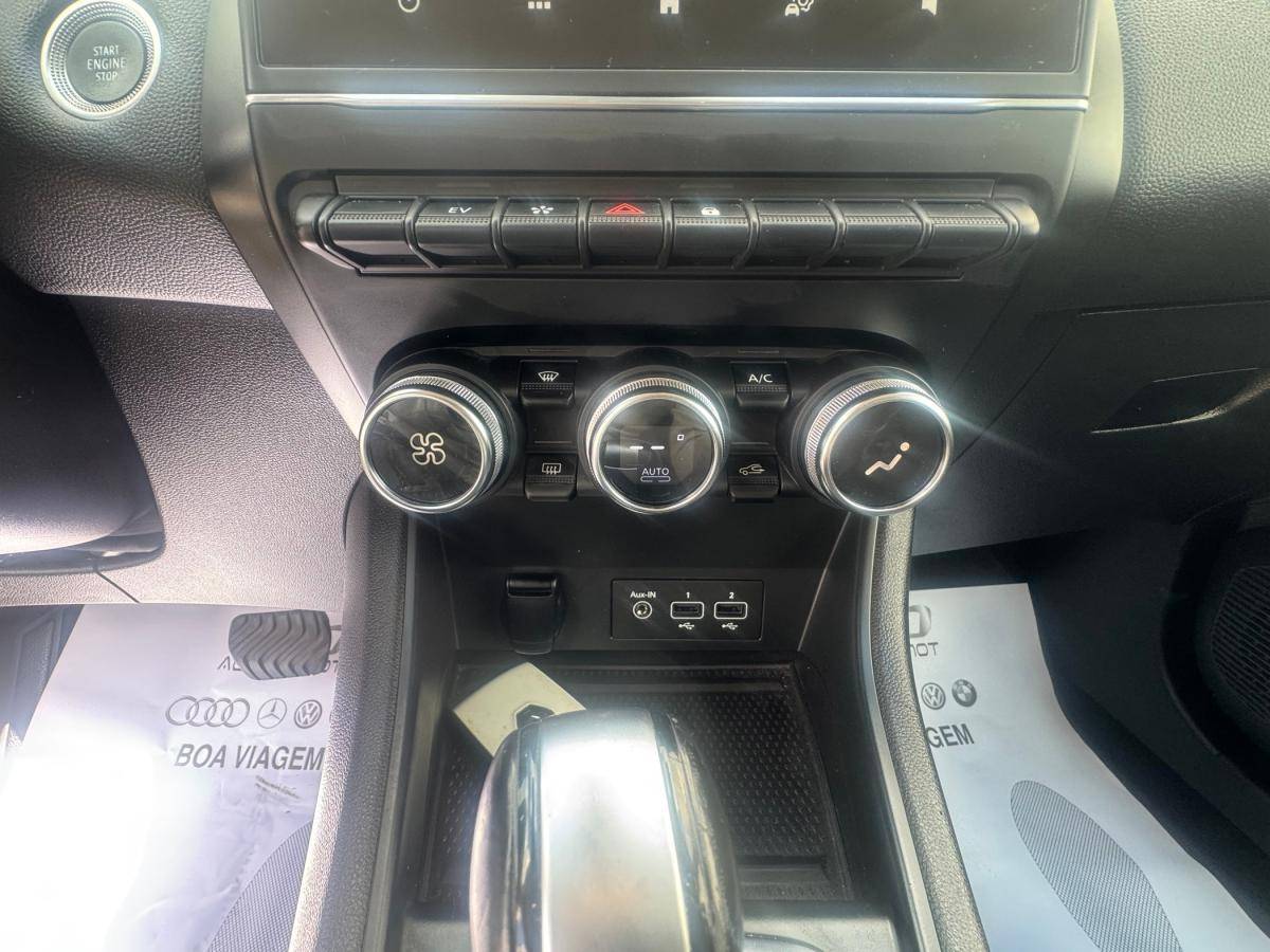 renault-captur-2022-hibrido-a-gasolina-1598cc