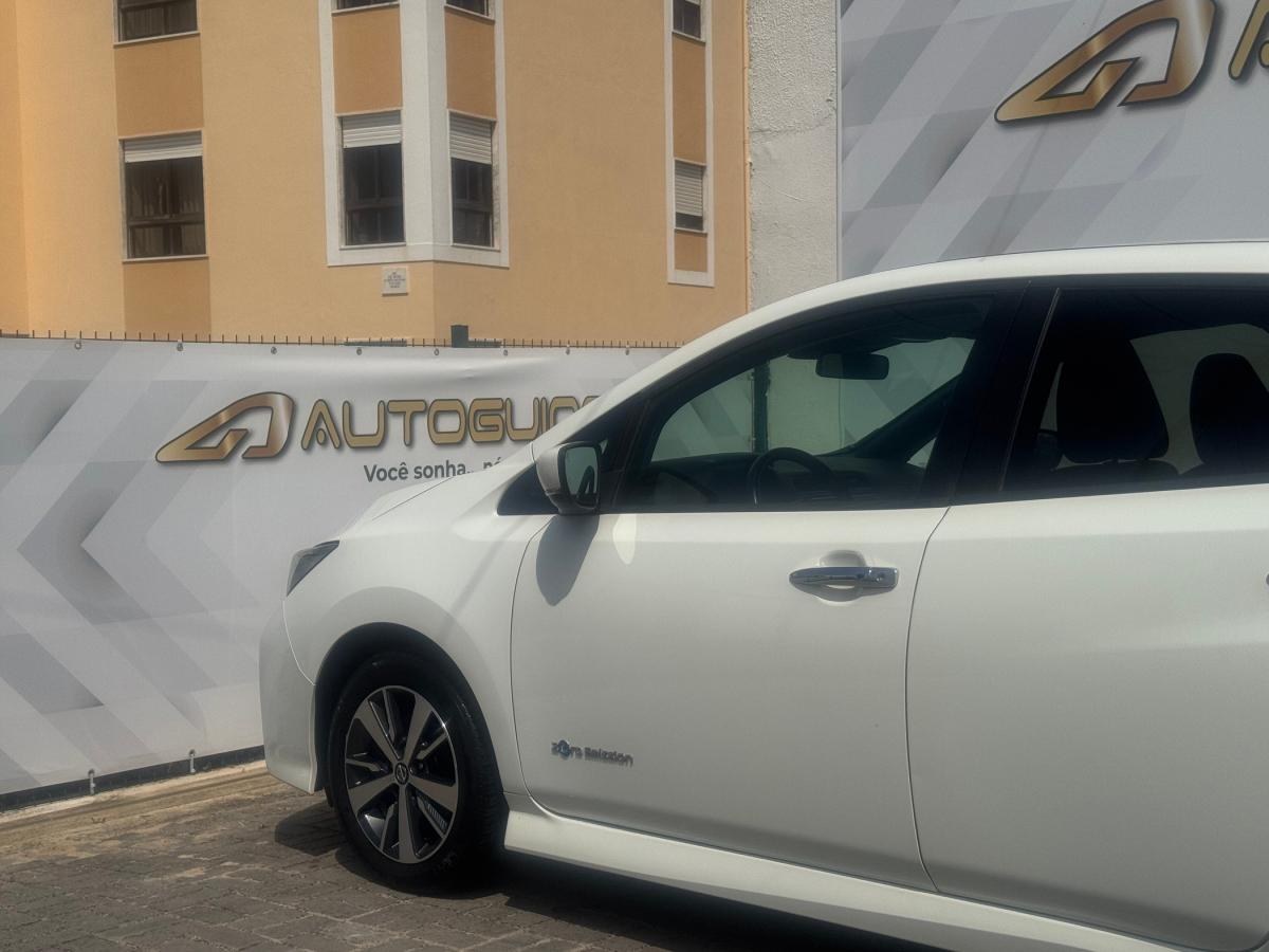 nissan-leaf-2018-eletrico-500cc