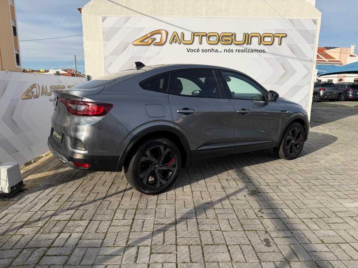 renault-arkana-2022-hibrido-a-gasolina-1332cc