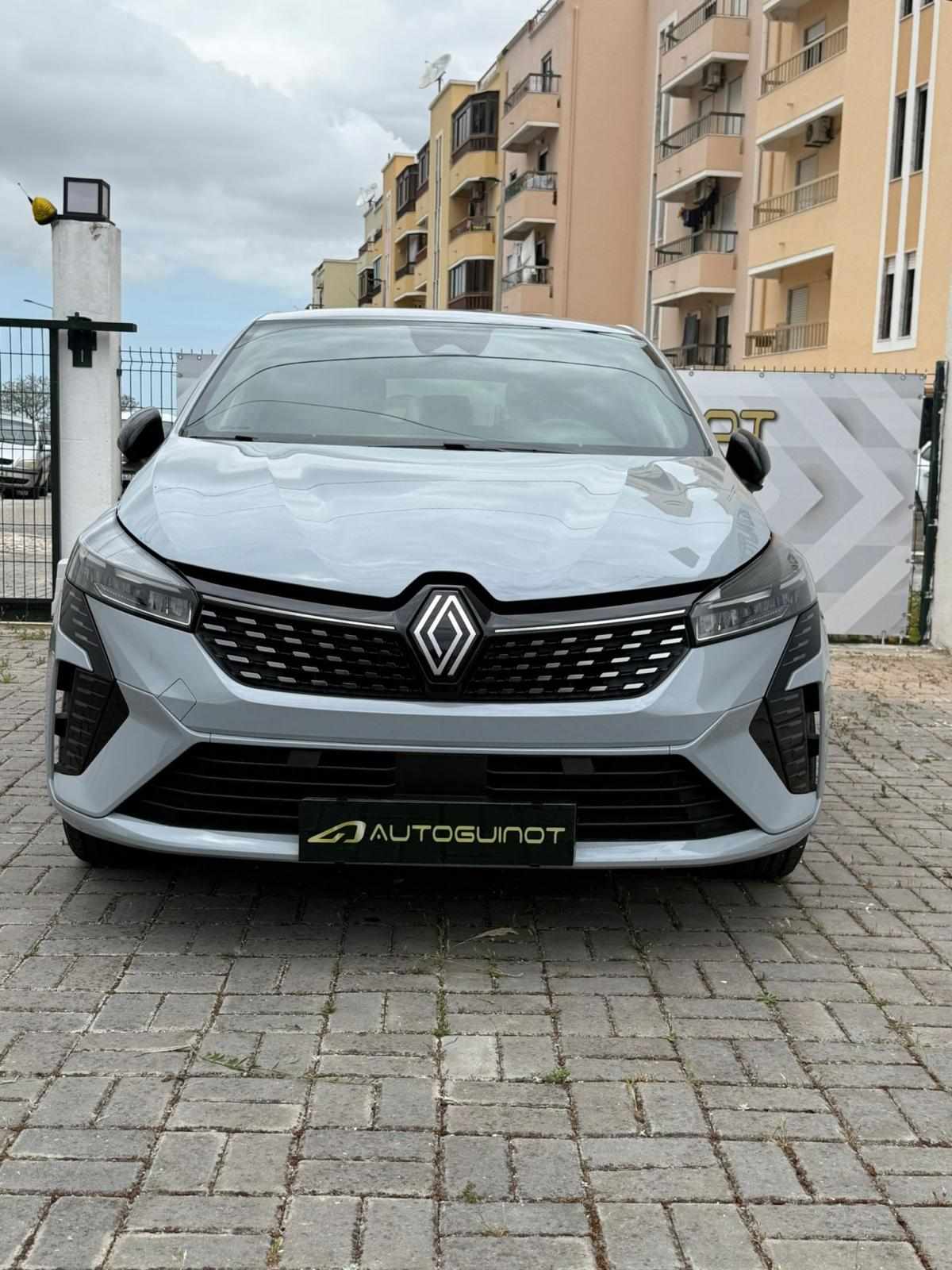 renault-clio-2024-hibrido-a-gasolina-1598cc