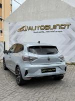 renault-clio-2024-hibrido-a-gasolina-1598cc