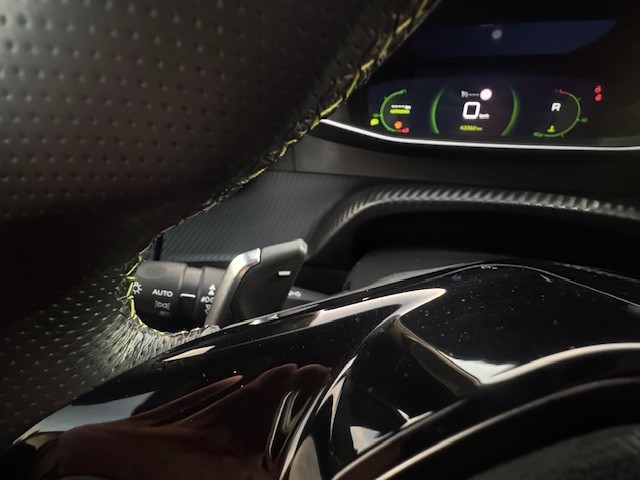 peugeot-2008-2022-gasolina-1199cc