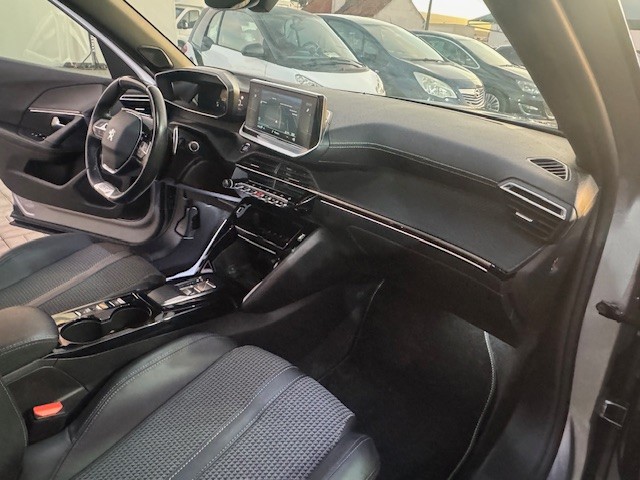 peugeot-2008-2022-gasolina-1199cc