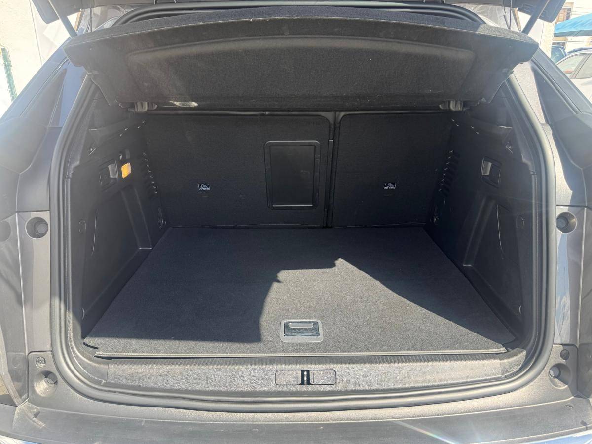peugeot-3008-2022-hibrido-a-gasolina-1598cc
