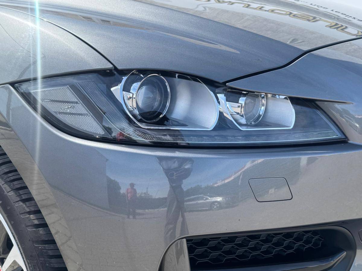 jaguar-f-pace-2017-diesel-1999cc