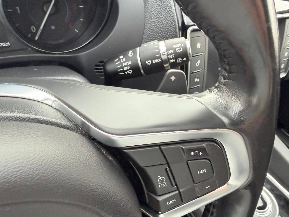jaguar-f-pace-2017-diesel-1999cc