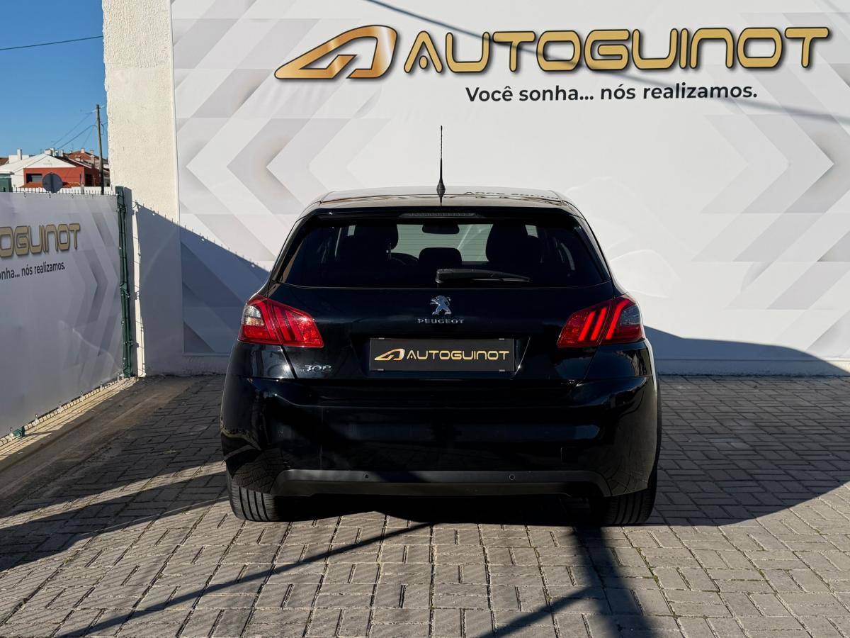 peugeot-308-2018-gasolina-1199cc