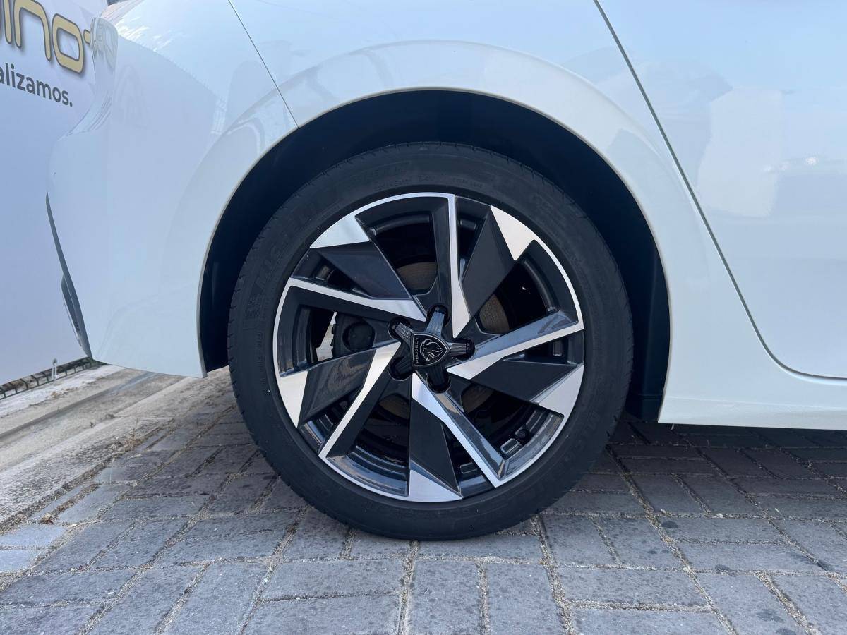 peugeot-308-2022-gasolina-1199cc