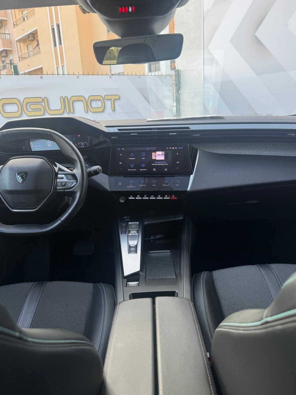 peugeot-308-2022-gasolina-1199cc