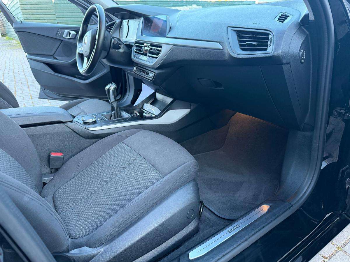 bmw-serie-1-2020-gasolina-1499cc