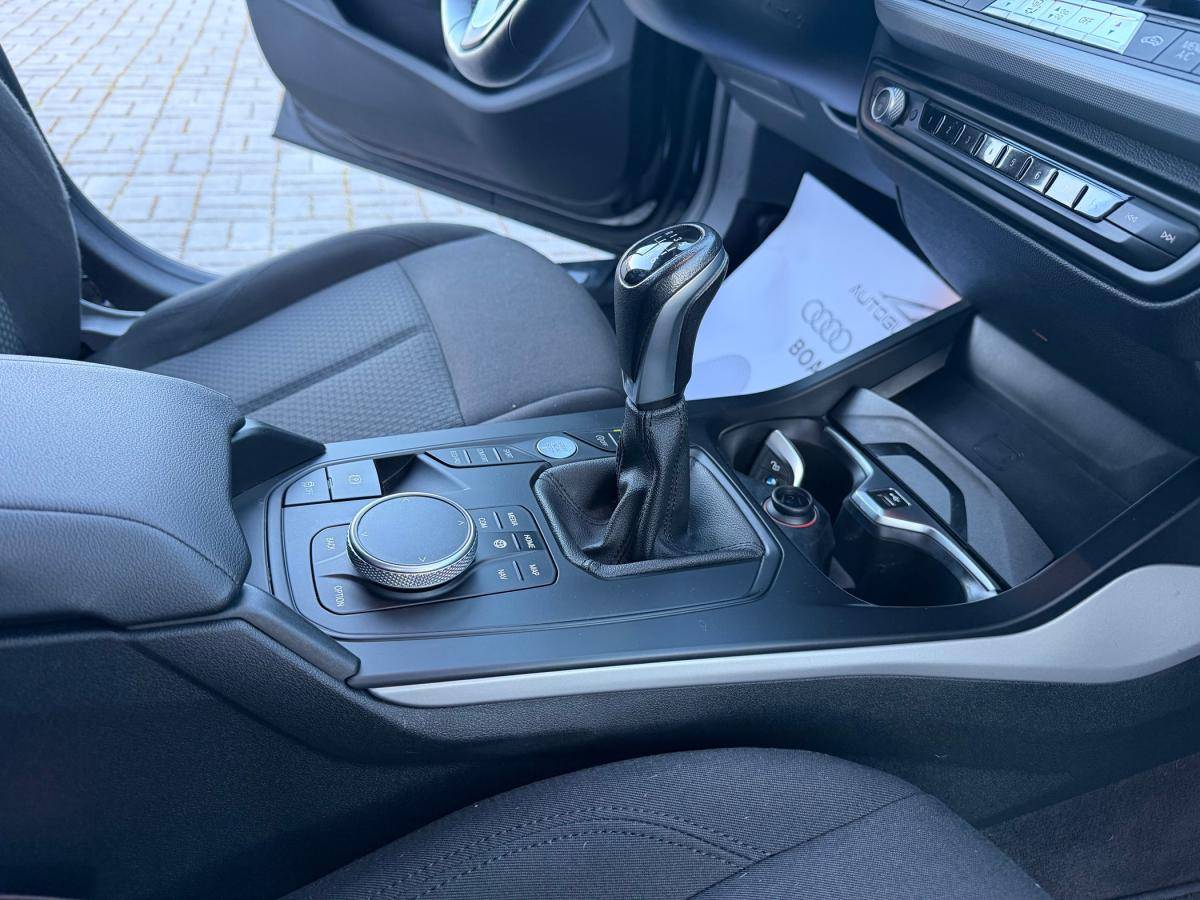 bmw-serie-1-2020-gasolina-1499cc