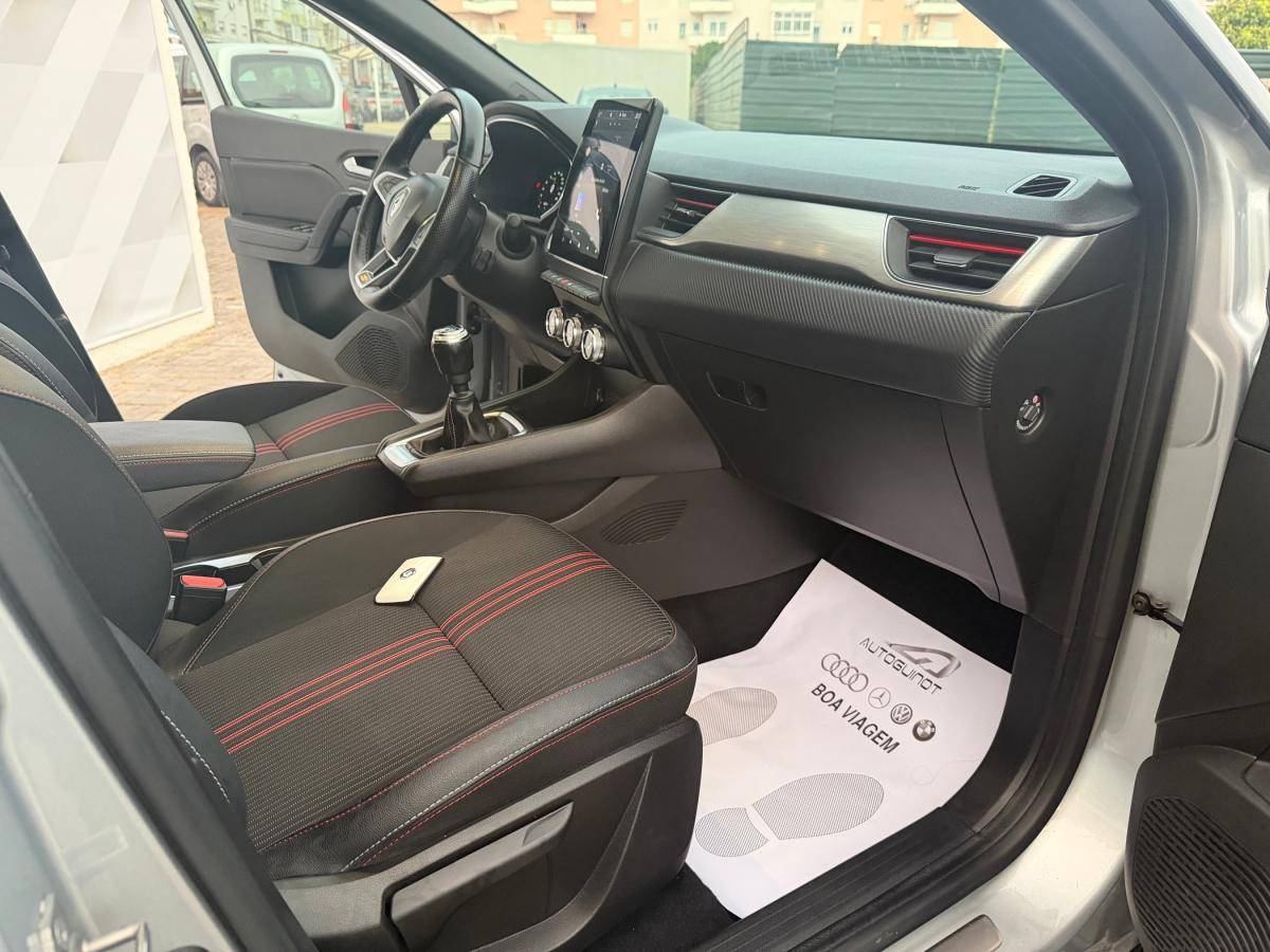 renault-captur-2023-gasolina-999cc