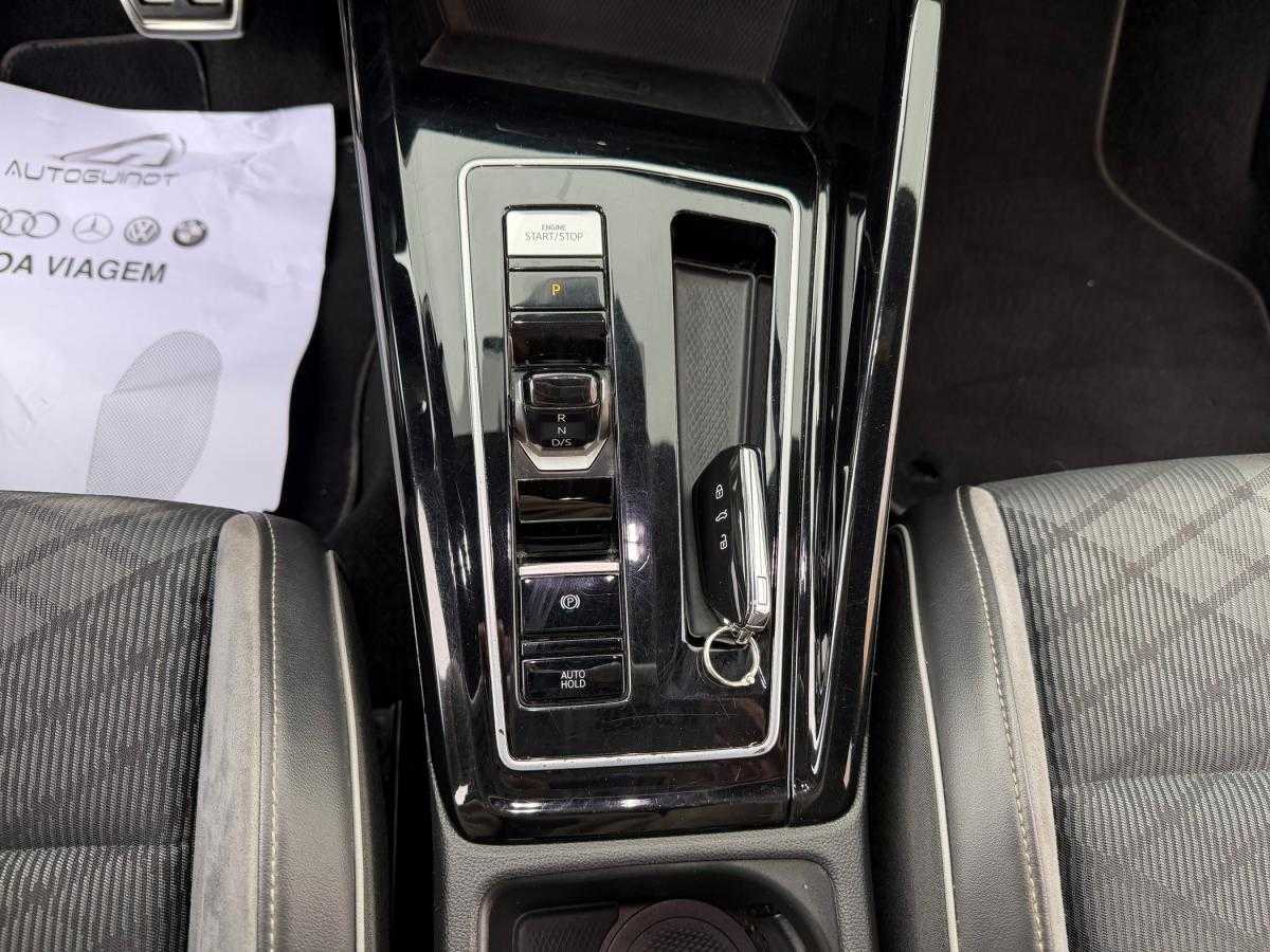 volkswagen-golf-2023-hibrido-a-gasolina-1498cc