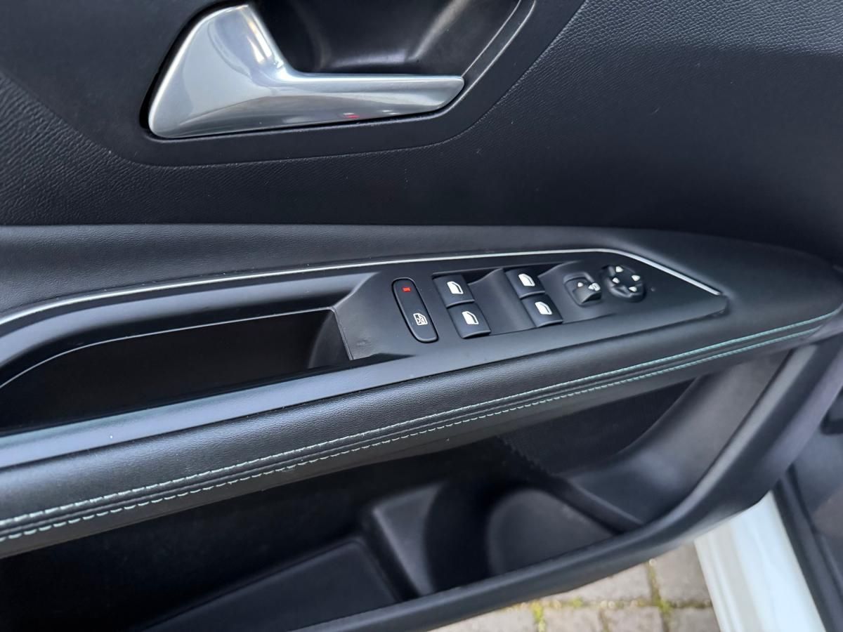 peugeot-3008-2021-diesel-1499cc