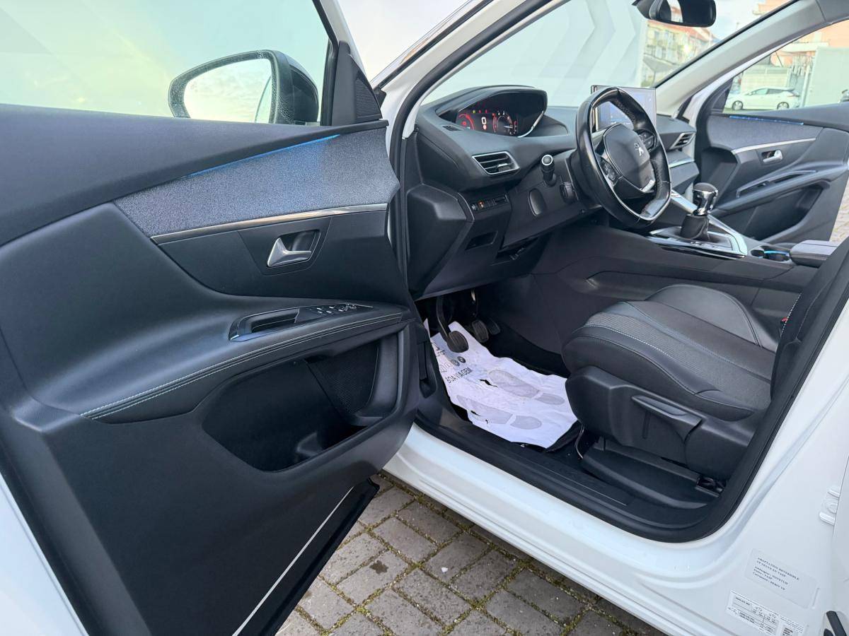 peugeot-3008-2021-diesel-1499cc