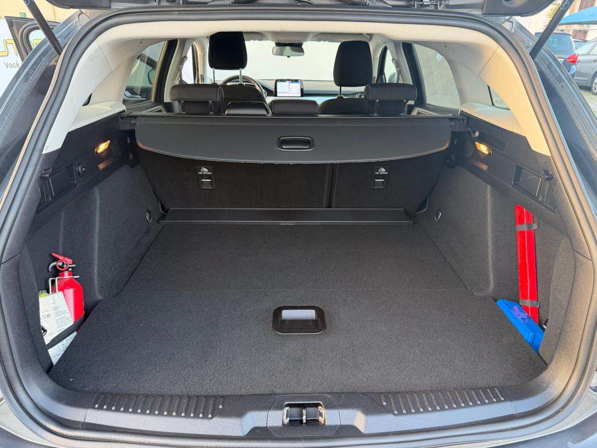 ford-focus-sw-2019-diesel-1499cc