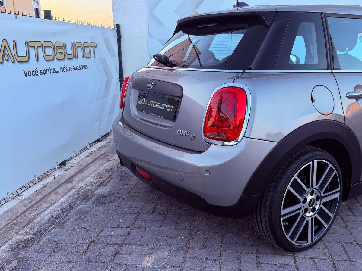 mini-one-2019-diesel-1496cc