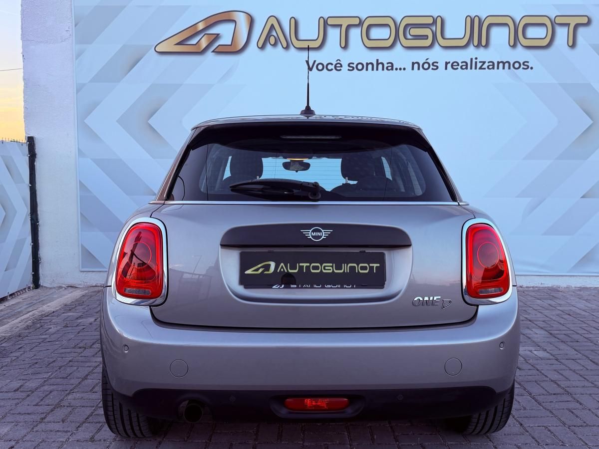 mini-one-2019-diesel-1496cc