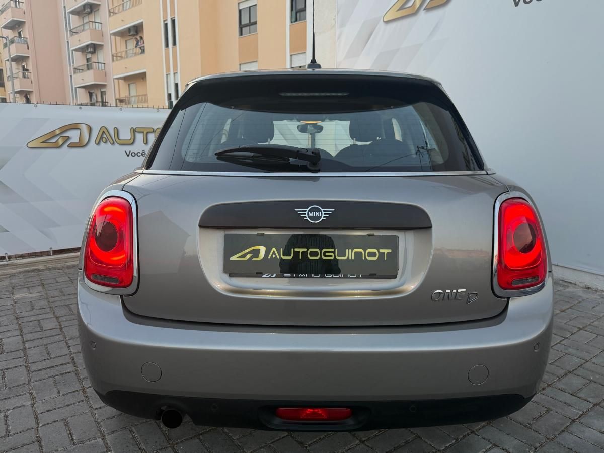 mini-one-2019-diesel-1496cc