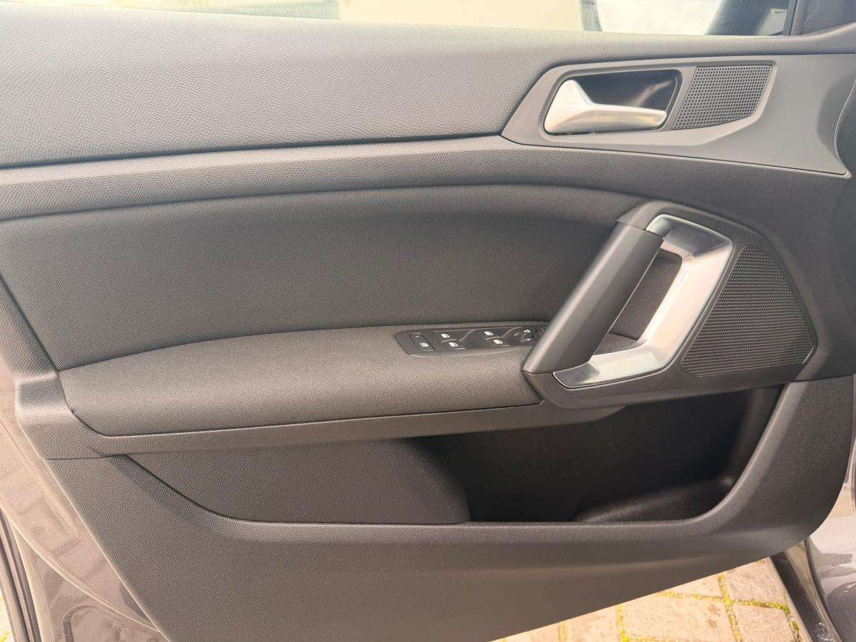 peugeot-308-2019-diesel-1499cc