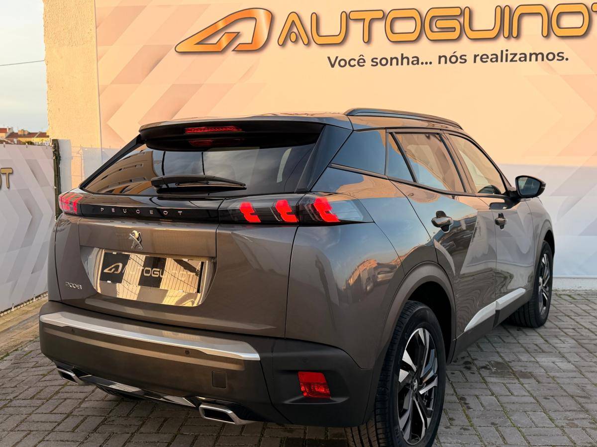 peugeot-2008-2021-gasolina-1199cc