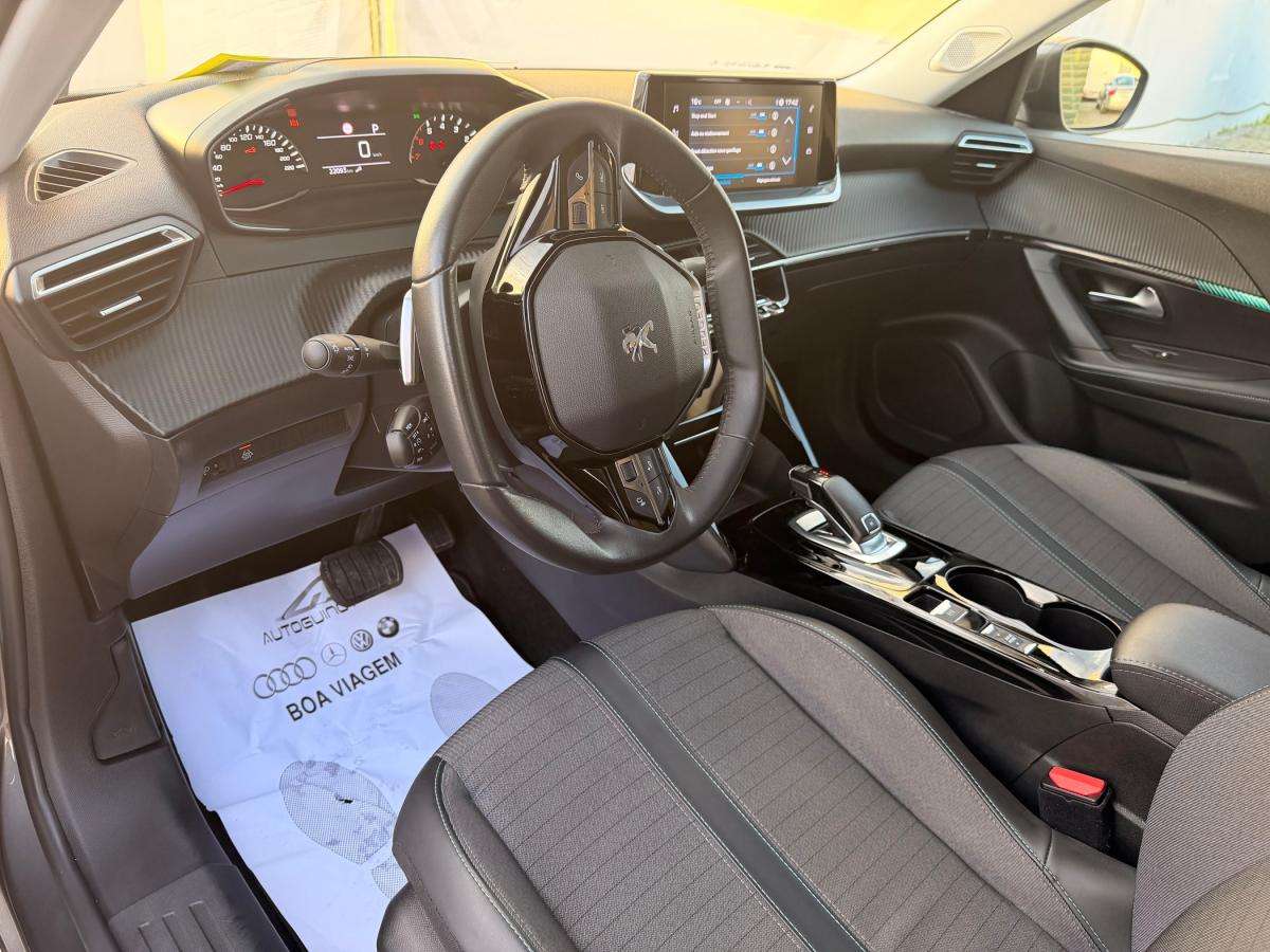 peugeot-2008-2021-gasolina-1199cc