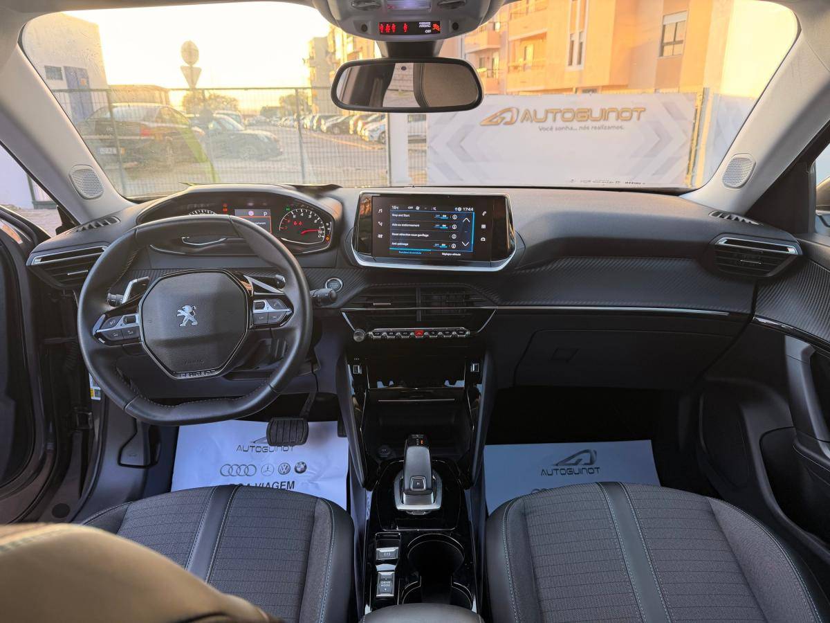 peugeot-2008-2021-gasolina-1199cc