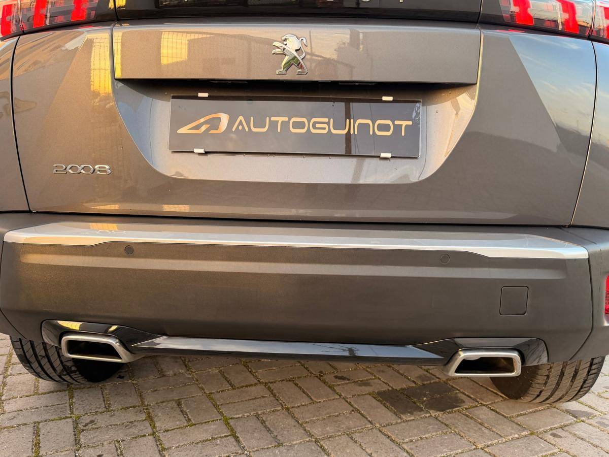 peugeot-2008-2021-gasolina-1199cc
