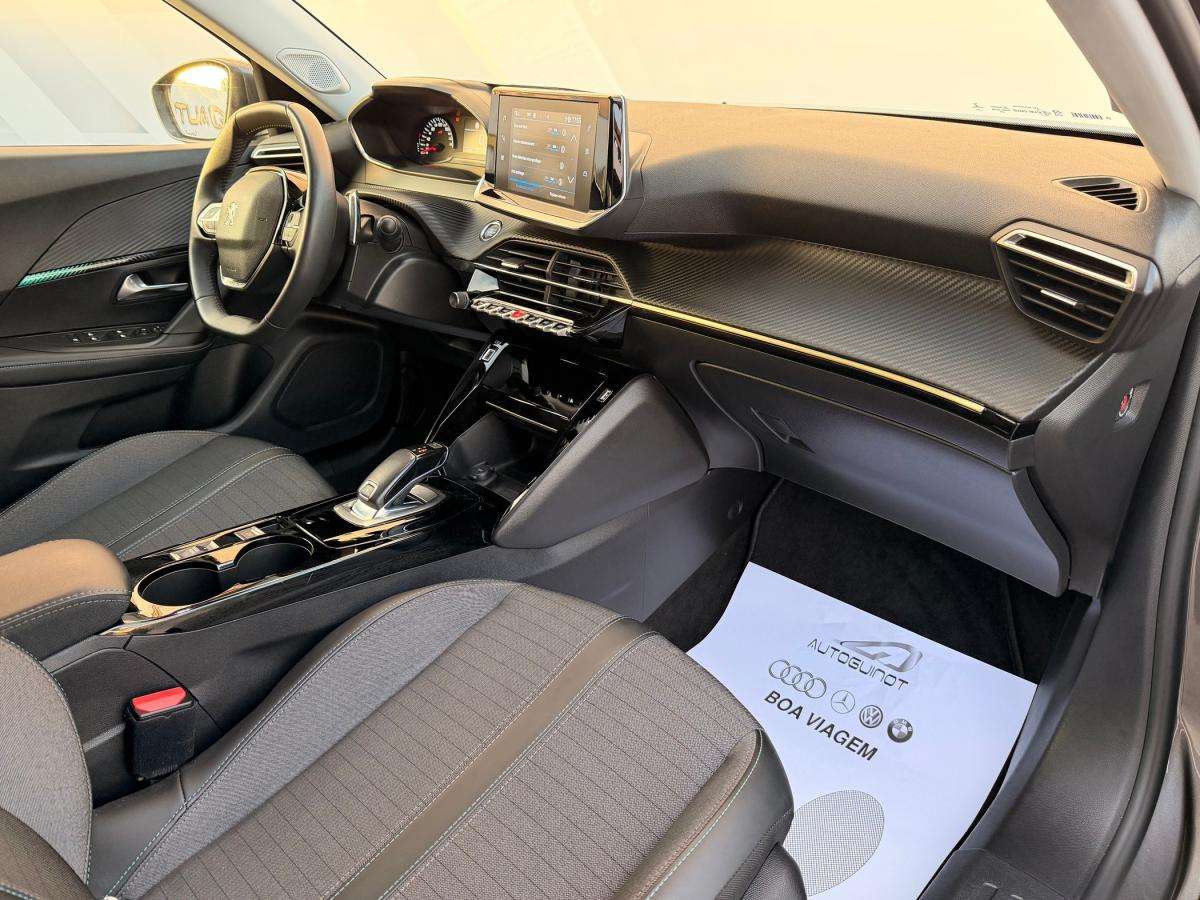 peugeot-2008-2021-gasolina-1199cc