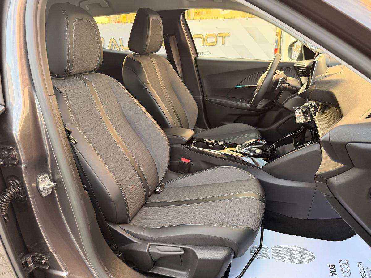 peugeot-2008-2021-gasolina-1199cc