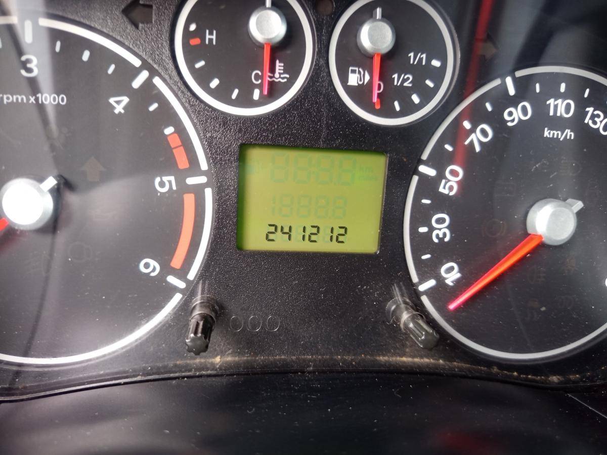 ford-transit-connect-2011-diesel-1753cc