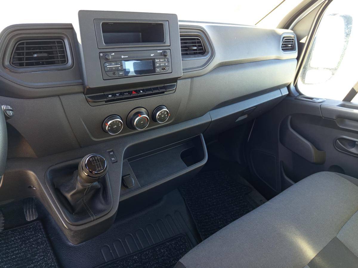 renault-master-2023-diesel-2299cc