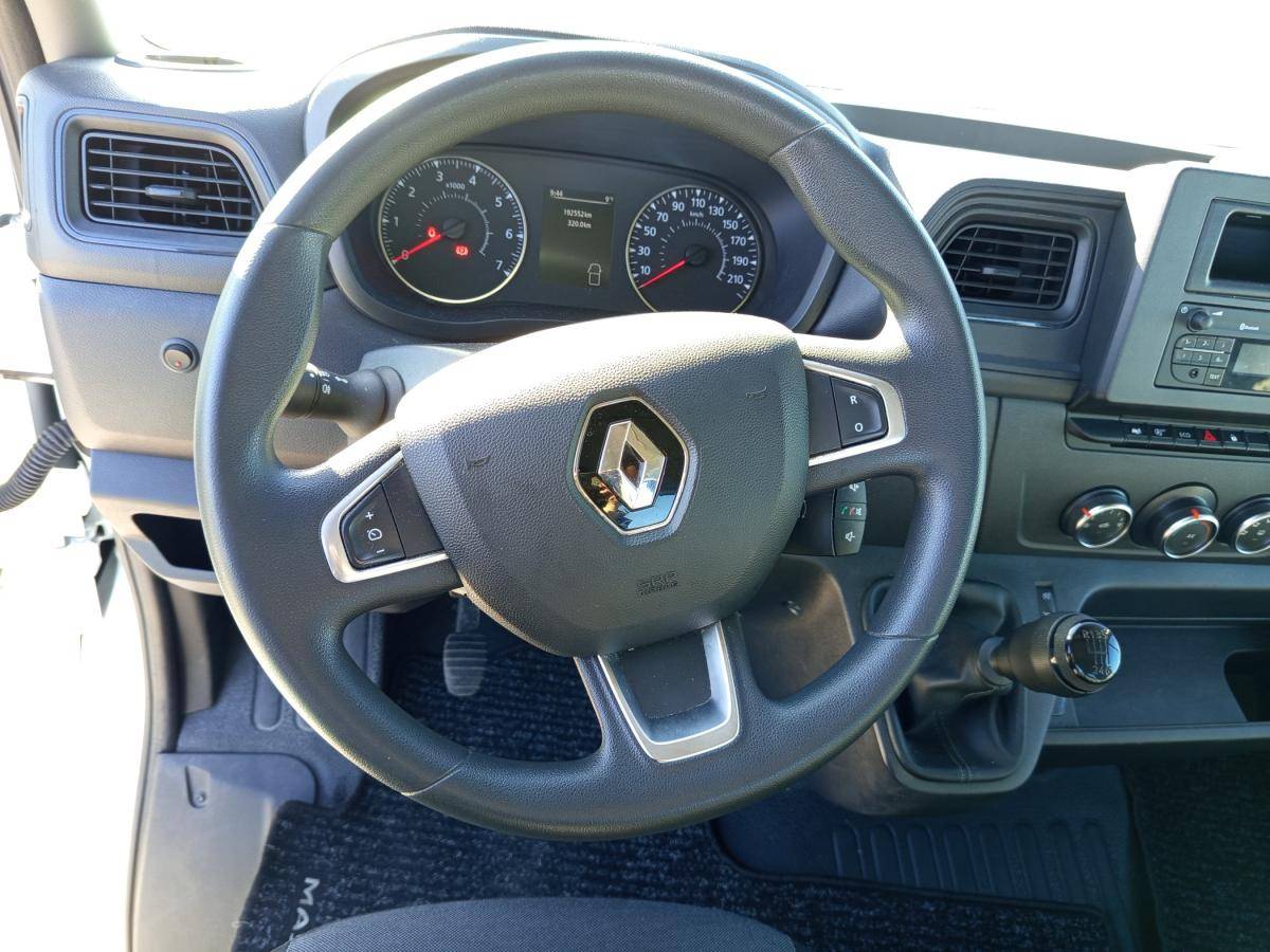 renault-master-2023-diesel-2299cc