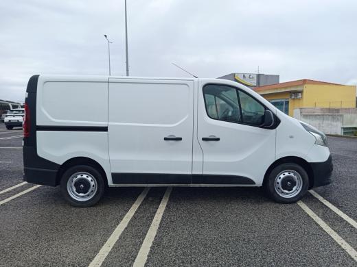 renault-trafic-2019-diesel-1598cc