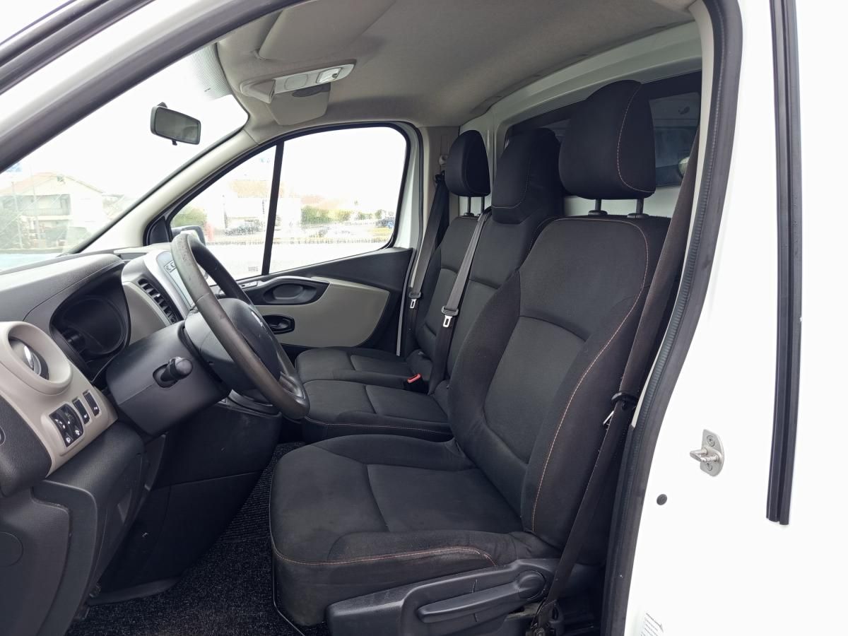 renault-trafic-2019-diesel-1598cc