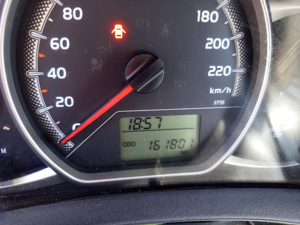 toyota-yaris-2016-diesel-1364cc
