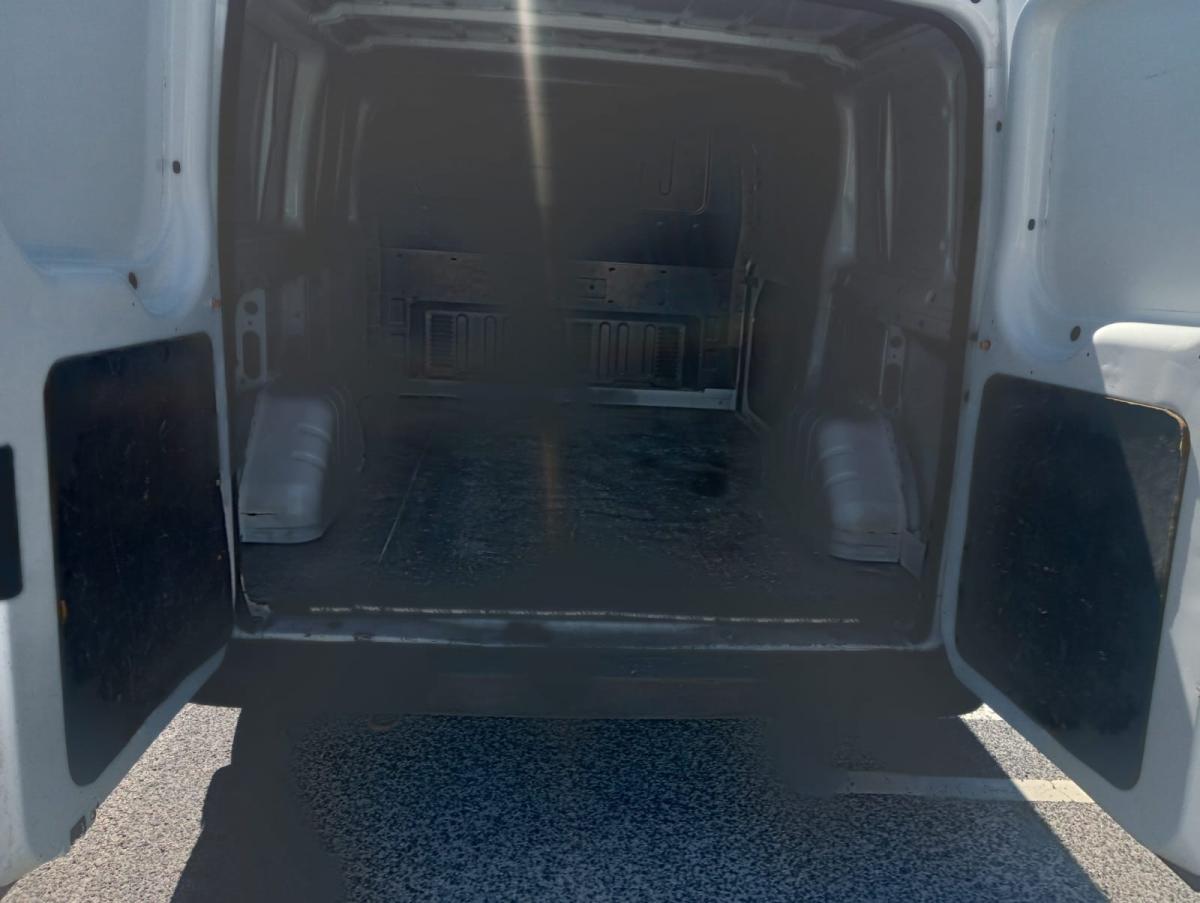 ford-transit-2011-diesel-2198cc