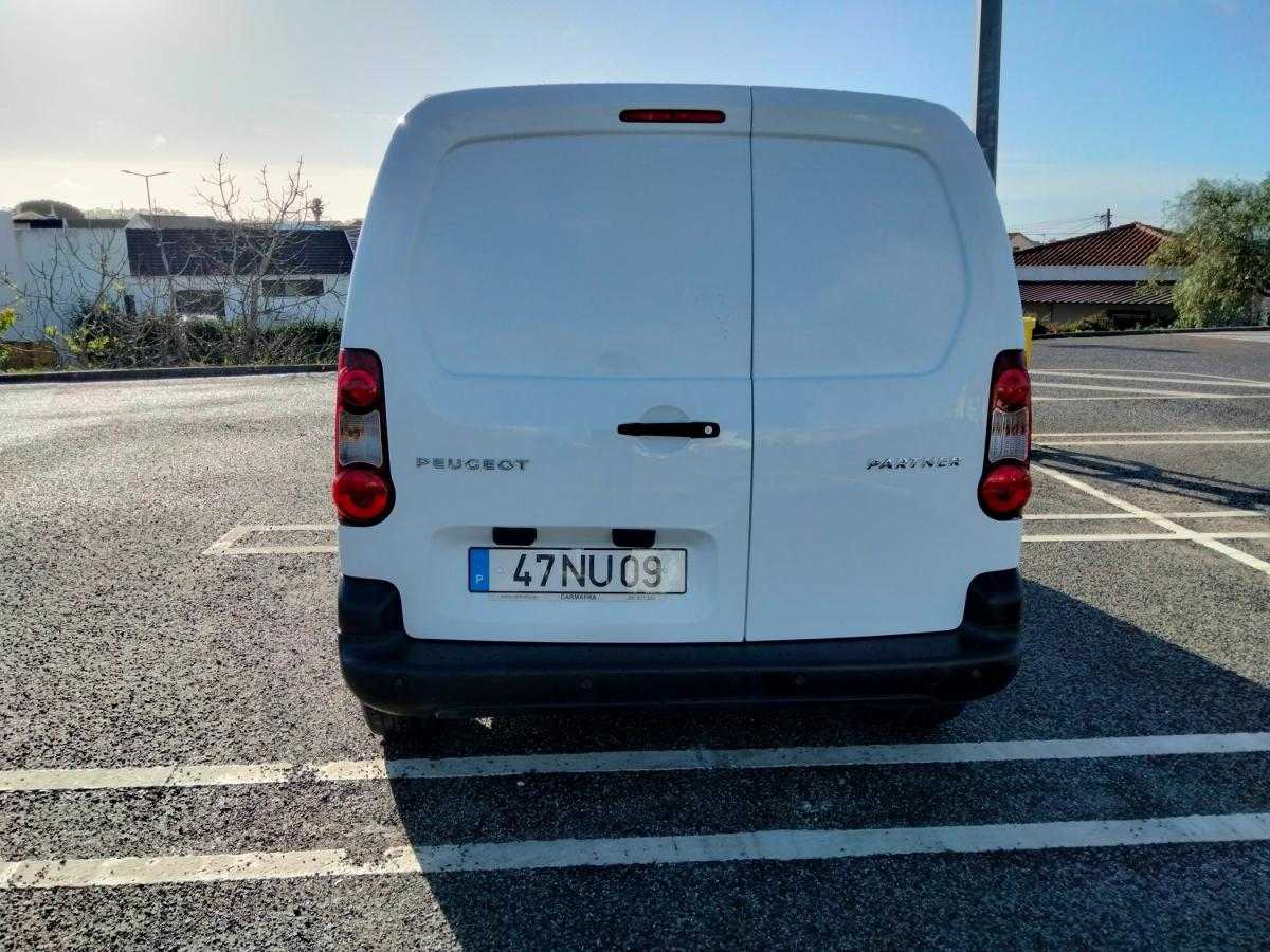 peugeot-partner-2013-diesel-1560cc