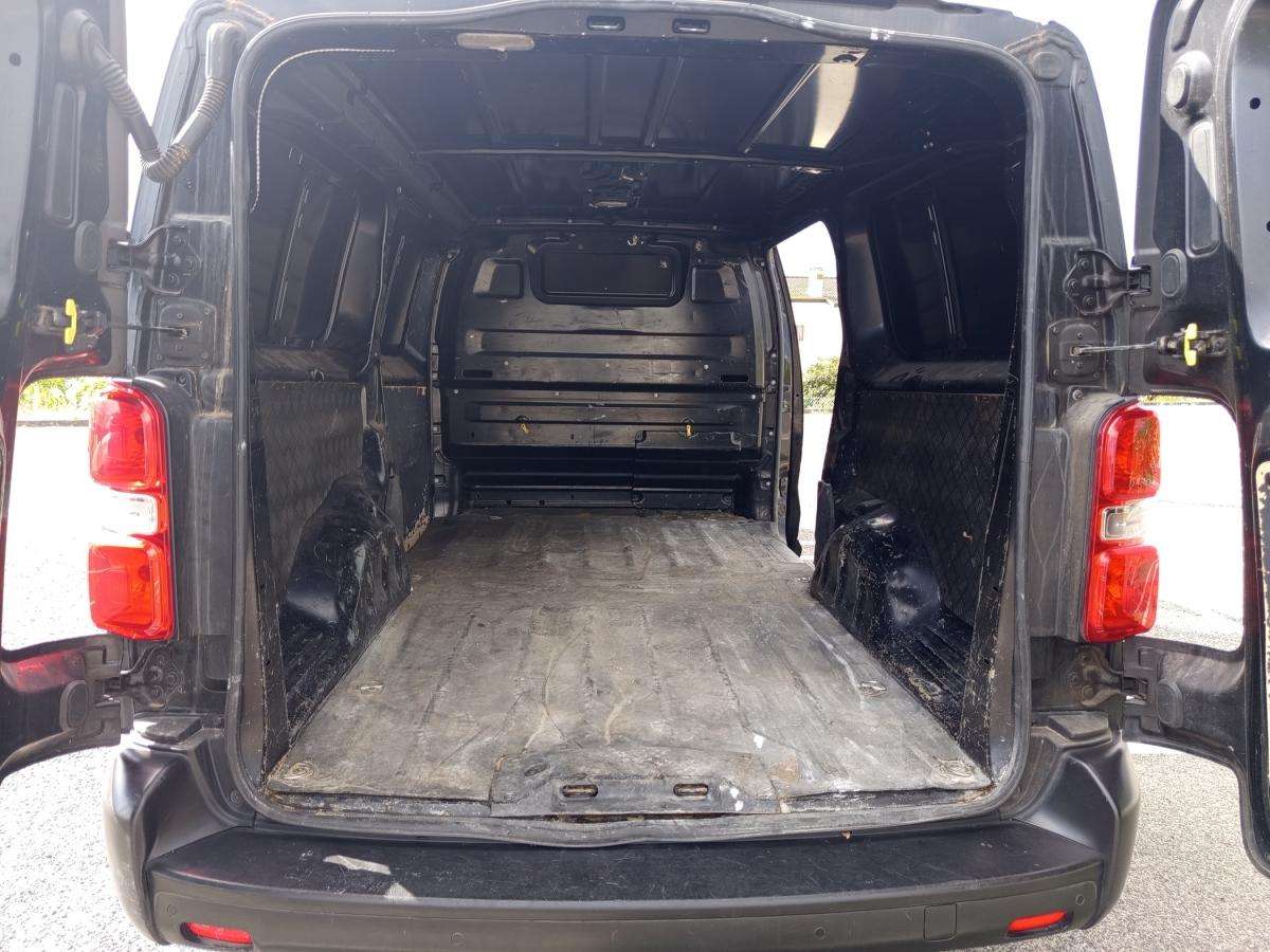 peugeot-expert-2019-diesel-1997cc