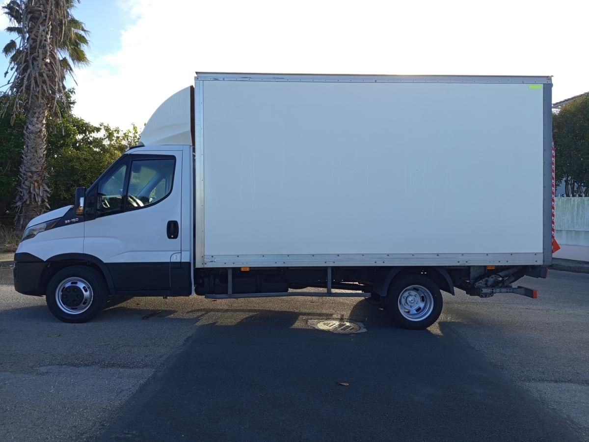 iveco-daily-2019-diesel-2287cc